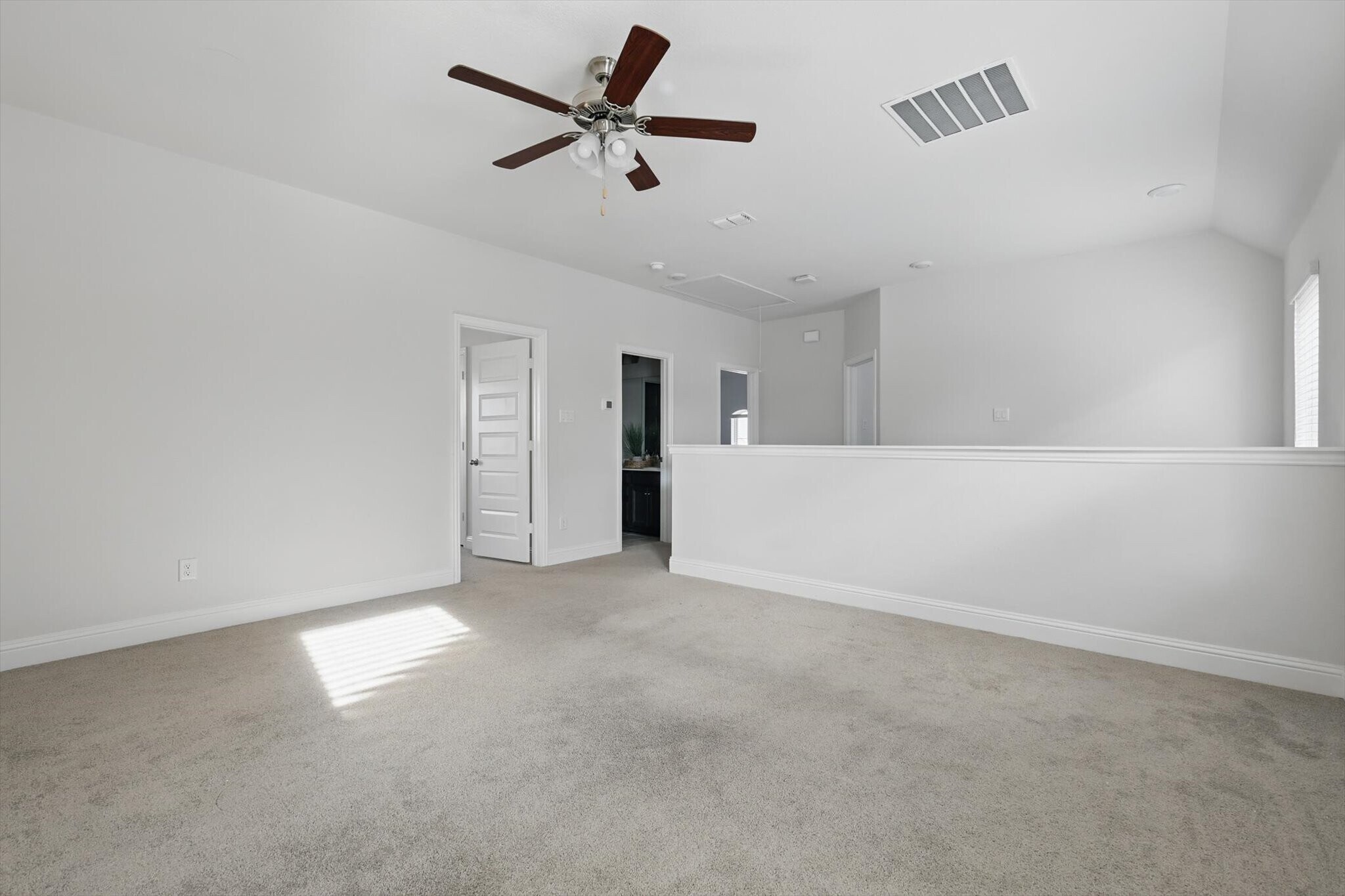 Building Photo - 1720 Blakely Pl