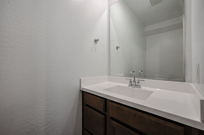 Building Photo - COMING SOON, Stunning 4 bedroom, 4 bathroom home in the desirable gated community of Horizon in C...