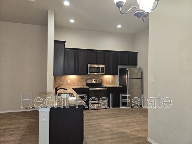 Building Photo - 217 Kaspar Way