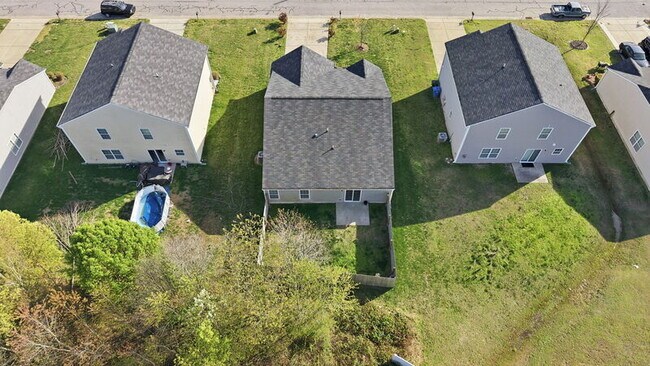 Building Photo - 3916 Sabre Ln