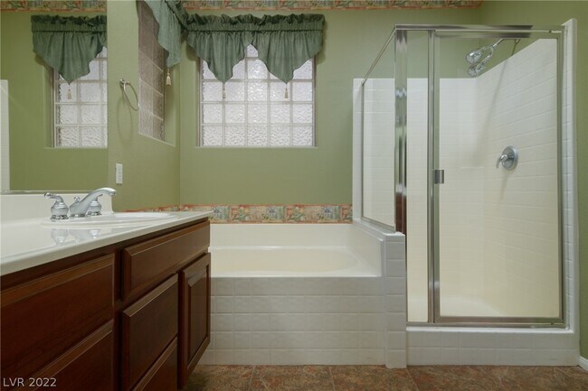 Building Photo - 7584 Splashing Rock Dr
