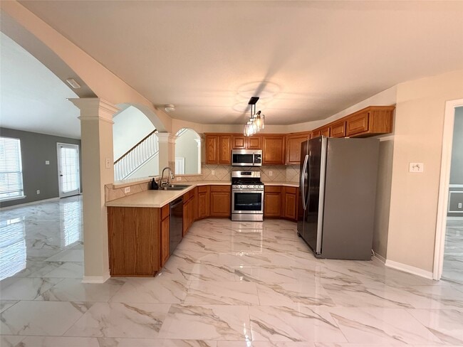 Building Photo - 11911 Timpnogos Dr