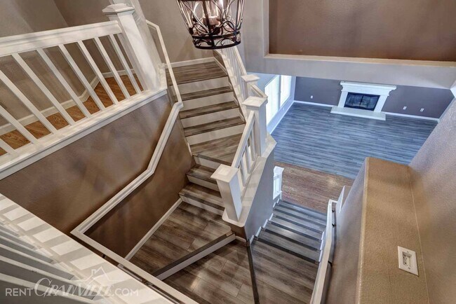 Building Photo - Granville Realty Rental Home