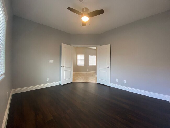 Building Photo - Beautiful 4-Bedroom Home with Den in Mountain’s Edge