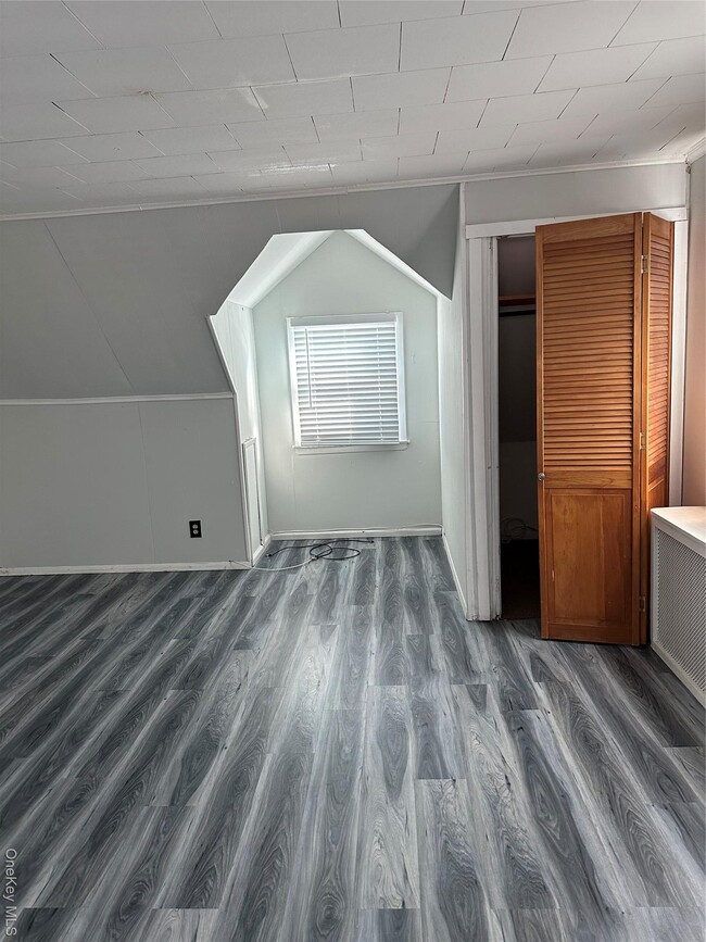 Building Photo - 626 Wool Ave