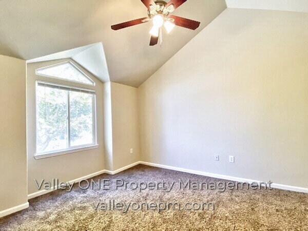 Building Photo - 1180 E Monte Vista Ave