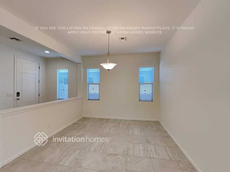 Building Photo - 26126 N 121st Ave