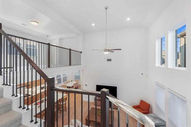 Building Photo - 2009 Daniel Dr