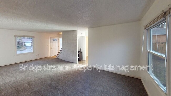Building Photo - 4149 Klepinger Rd