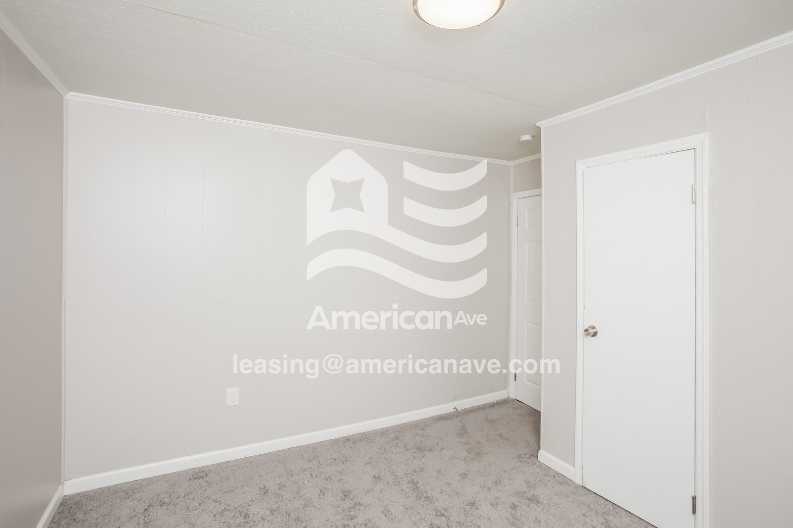 Building Photo - 4017 Tavineer Dr