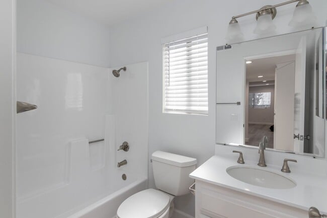 Building Photo - Move-in Ready - Available March 1