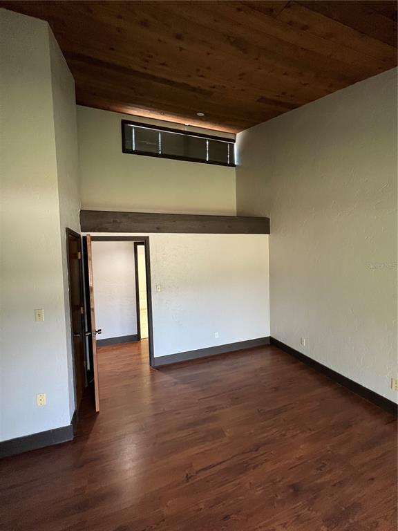 Building Photo - 808 Pinewood Ct