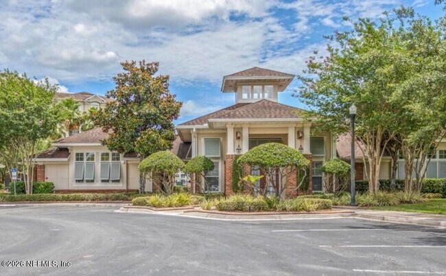 Building Photo - 7801 Point Meadows Dr