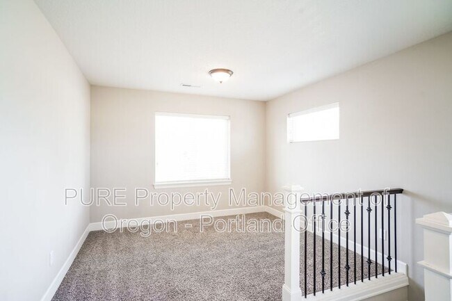 Building Photo - 17190 NW Catalpa St