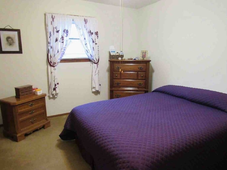 1st bedroom - 1016 N 16th St