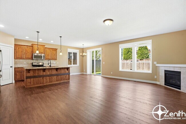 Building Photo - 4608 NE 91st Way