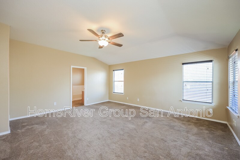Building Photo - 119 Hallie Cove