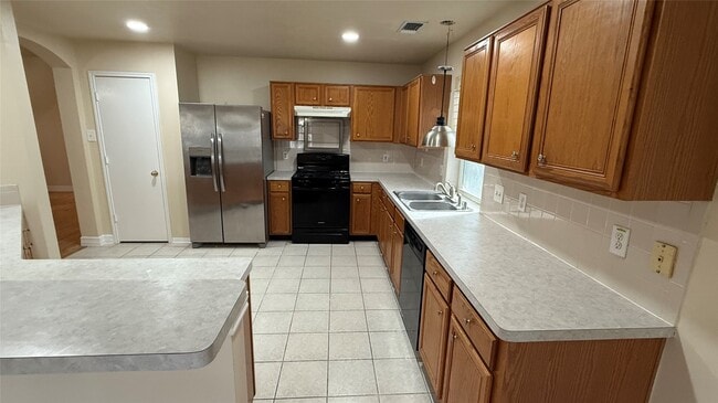 Building Photo - 16806 Pheasant Creek Ct