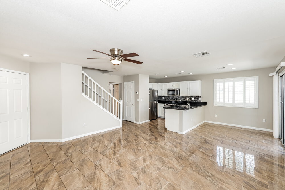 Building Photo - 9327 Pyrope Ct