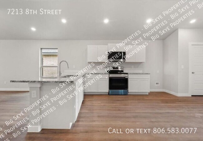 Building Photo - 7213 8th St