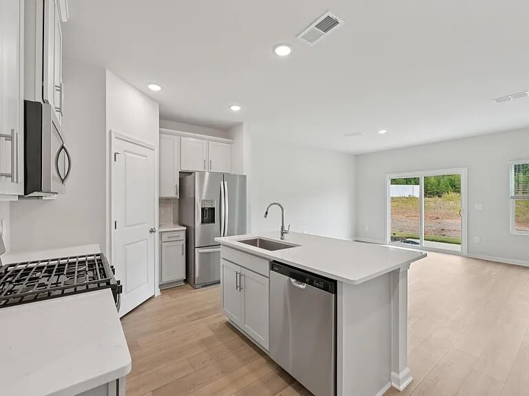 Building Photo - 1029 Winding Spg Dr