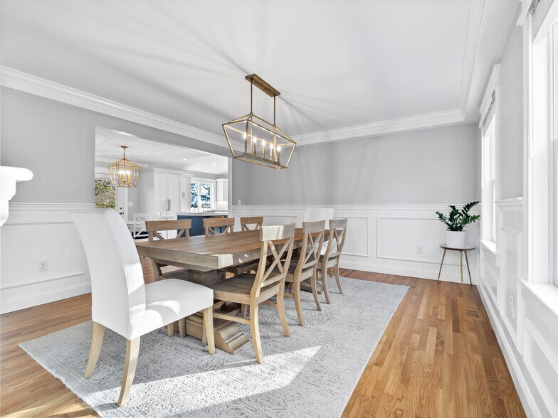 Building Photo - 25 Falmouth Rd