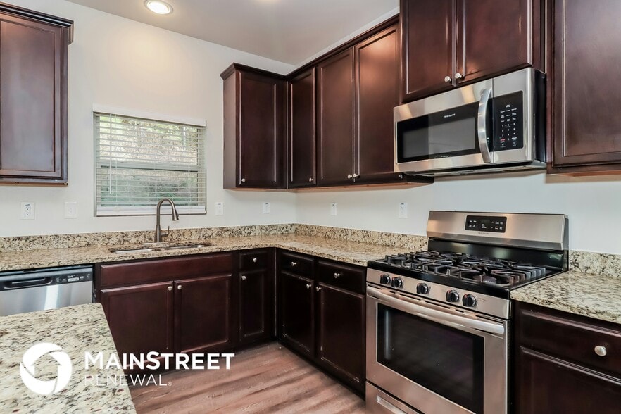 Building Photo - 194 Randy Way