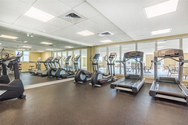 Building Photo - 117 NW 42nd Ave