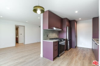 Building Photo - 12425 Texas Ave