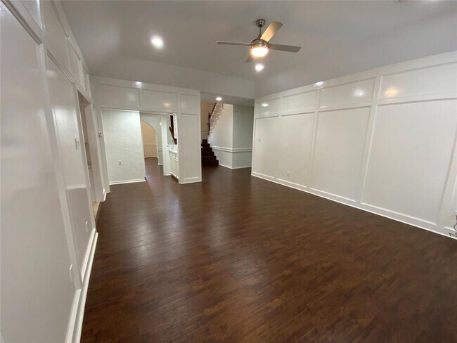 Building Photo - 14 Cascade Springs Pl