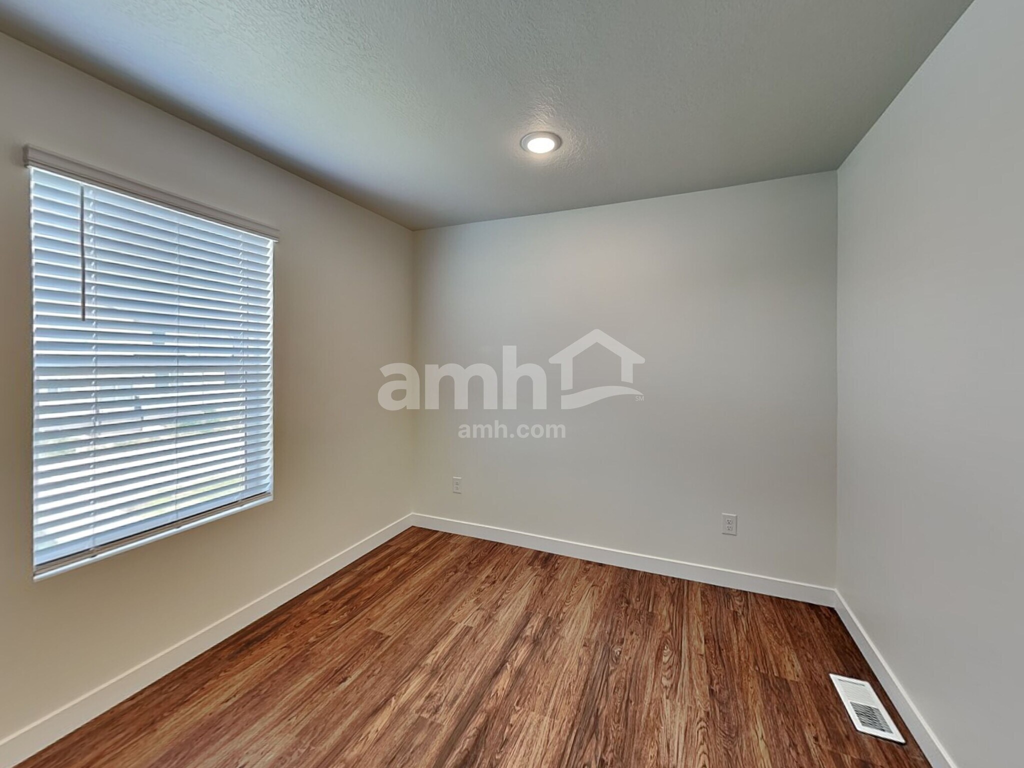 Building Photo - 3472 N Annabell St