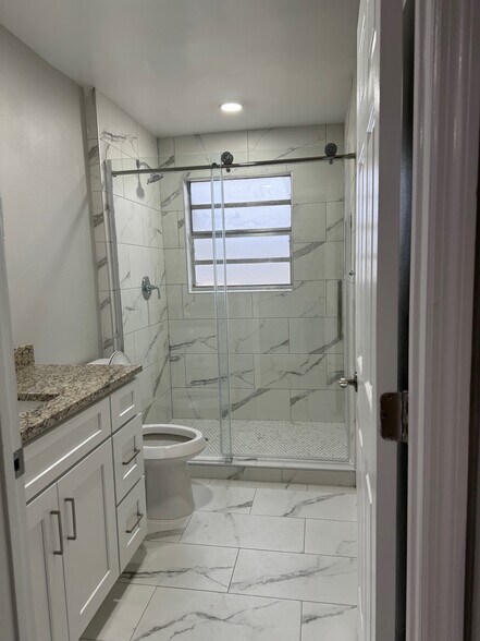 BATHROOM 2 - 7302 Ivory Way