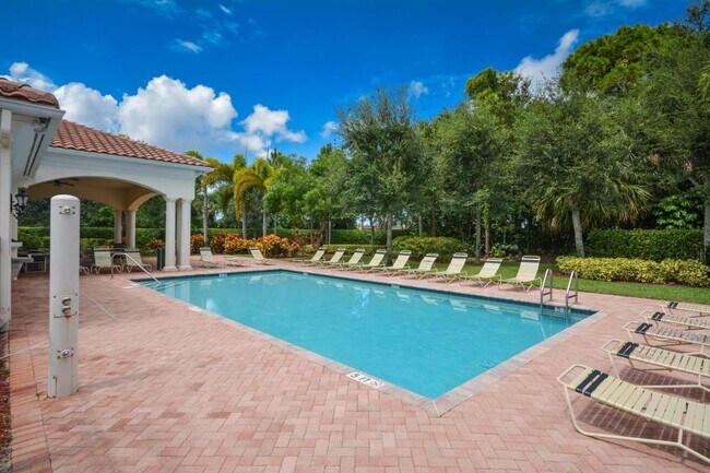 Building Photo - 16178 Poppyseed Cir