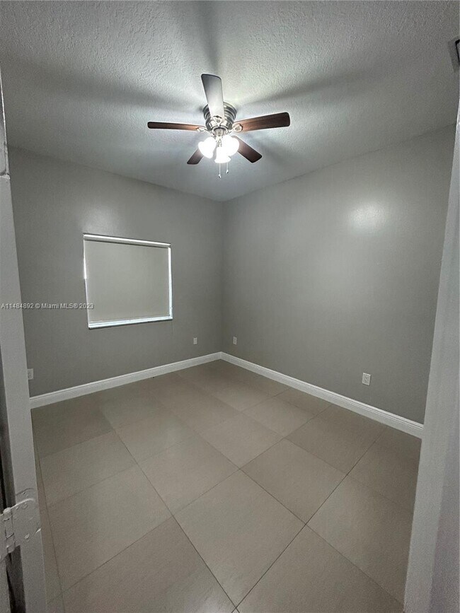 Building Photo - 16124 SW 55th Terrace
