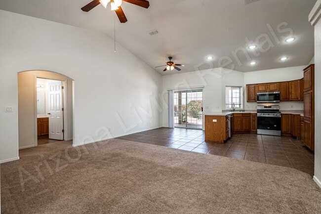 Building Photo - GORGEOUS HUALAPAI MOUNTAIN FOOTHILLS HOME