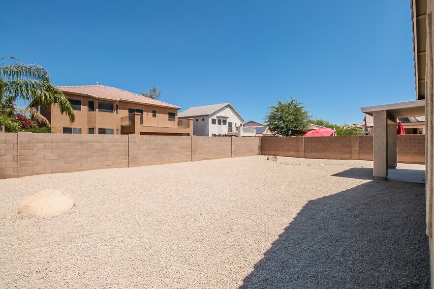 Building Photo - 12750 W Merrell St