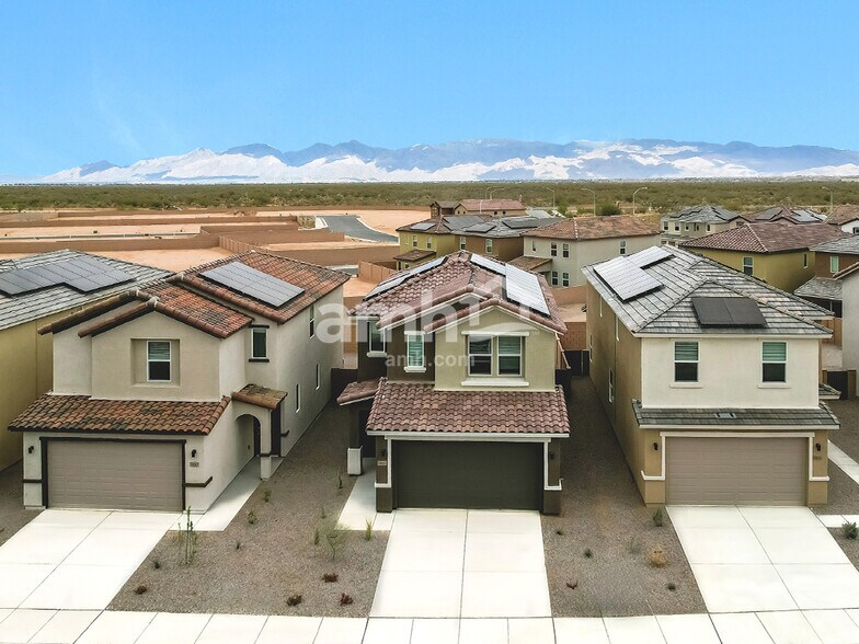 Building Photo - 9567 E Friedel Dr