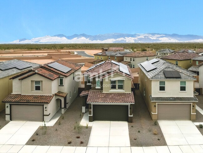 Building Photo - 9562 E Friedel Dr