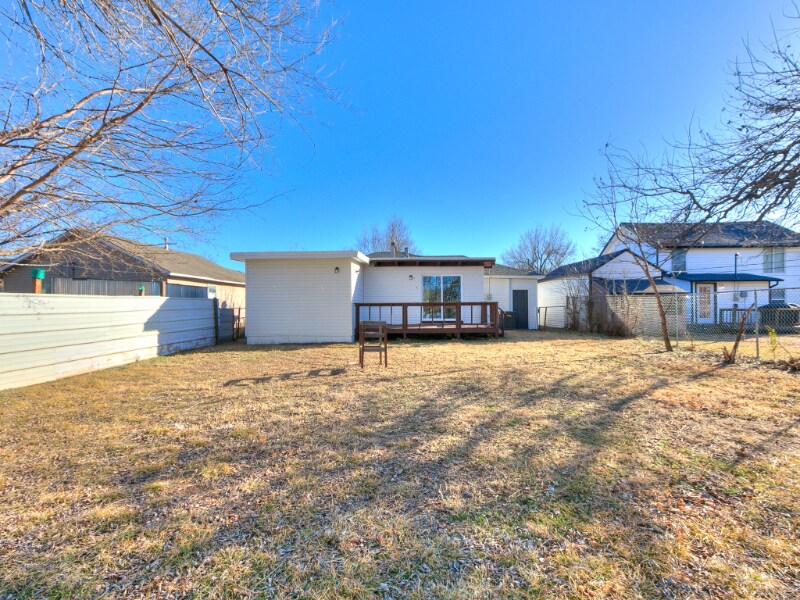 Building Photo - 1001 NW 98th St