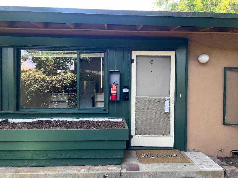 Building Photo - 580 N Madison Ave