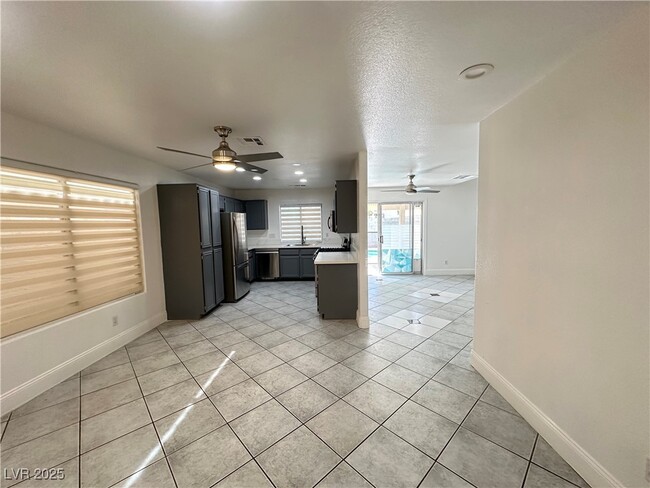Building Photo - 8327 Tribute Ln