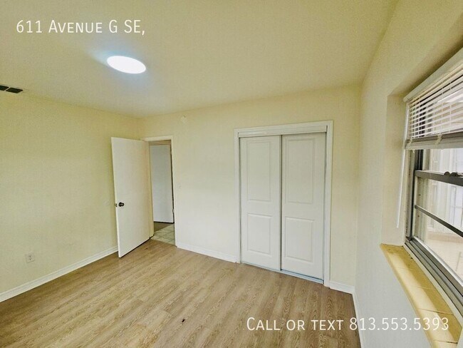 Building Photo - 611 Ave G SE