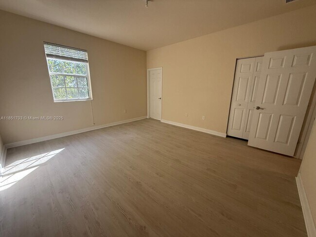 Building Photo - 17103 SW 96th St