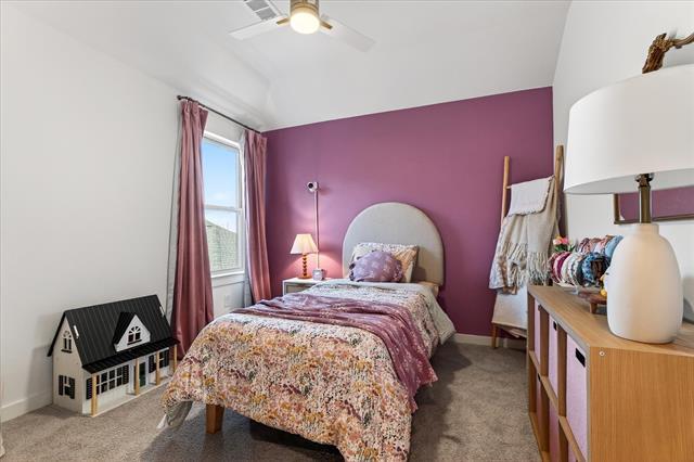 Building Photo - 1908 Elm Pl