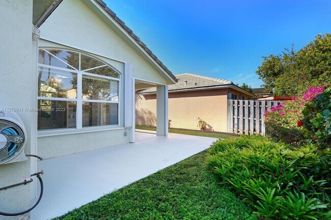 Building Photo - 12357 SW 144th Terrace