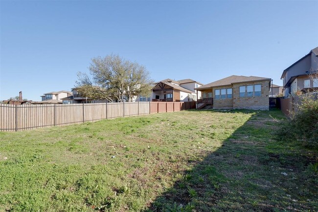 Building Photo - 12900 Orihuela Dr