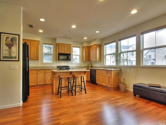 Building Photo - 220 Wood Street, #601