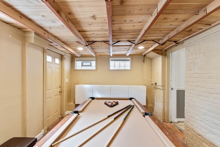 Building Photo - 505A E Alexandria Ave