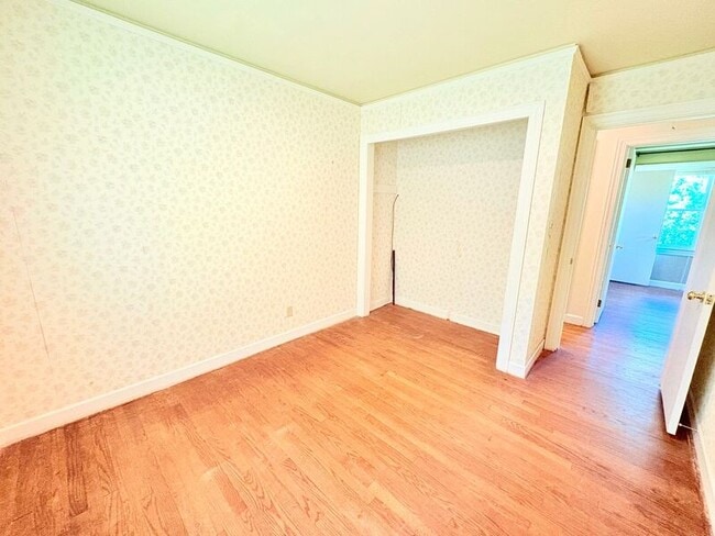 Building Photo - 1773 6 Mile Hwy