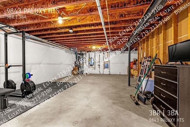 Building Photo - 9843 Paluxy Hts